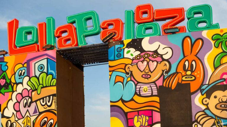 Lollapalooza Anuncia El Regreso De _del Rock Al Arte_ Para Buscar Artista Para Sus Afiches