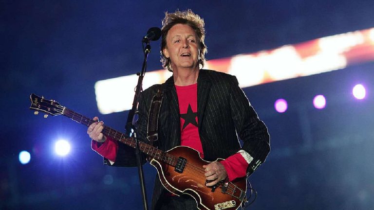 Paul McCartney Casi Atropellado En Abbey Road