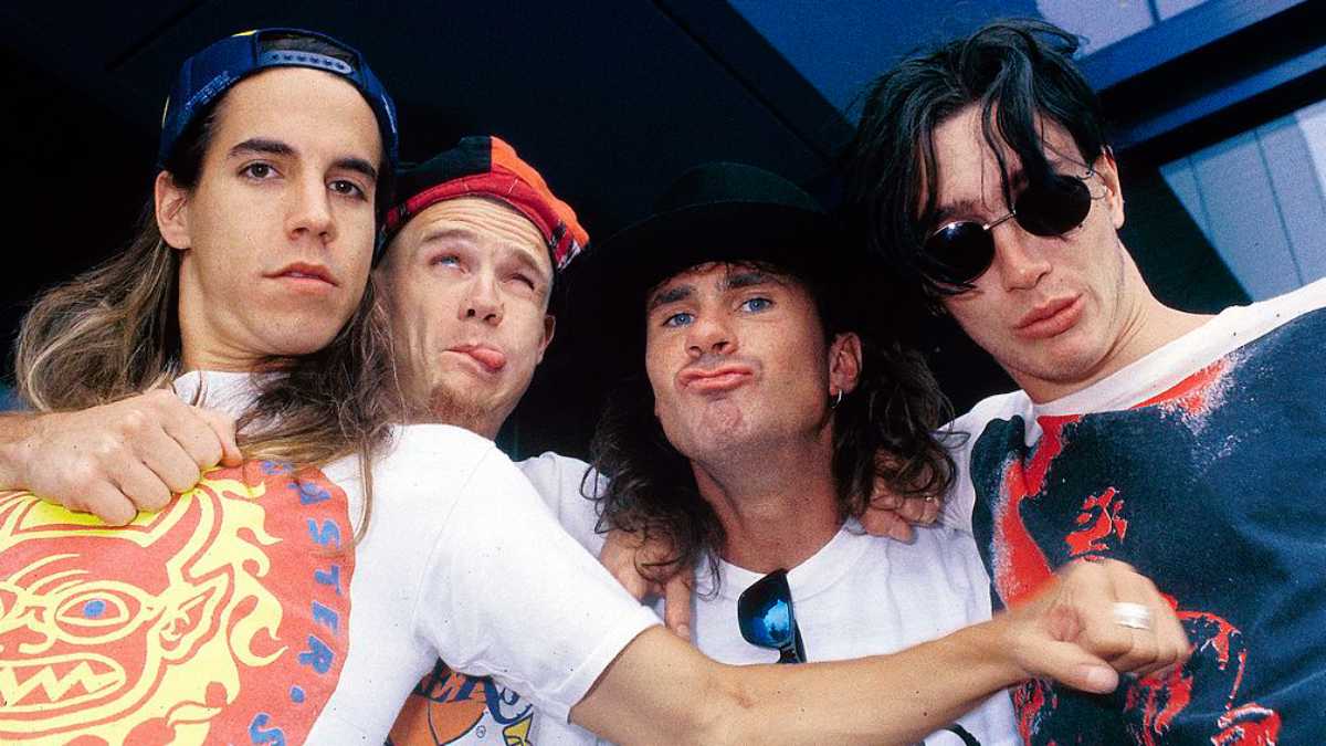 Red Hot Chili Peppers Hace 40 años nacieron los amos del funk rock — Radio Concierto Chile