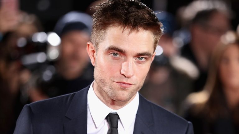 Robert Pattinson Solo Comio Papas Por Dos Semanas