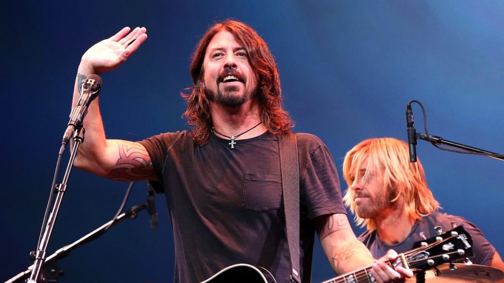 Dave Grohl Y Su Tierno Gesto A Personas En Situacion De Calle