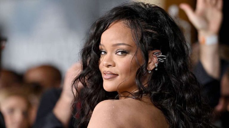 ¿Rihanna Vendrá A Chile?_ Periodista Brasileño Asegura Que Visitará Sudamérica