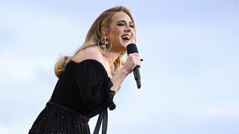 Adele Firmo El Vestido De Boda De Fanatica