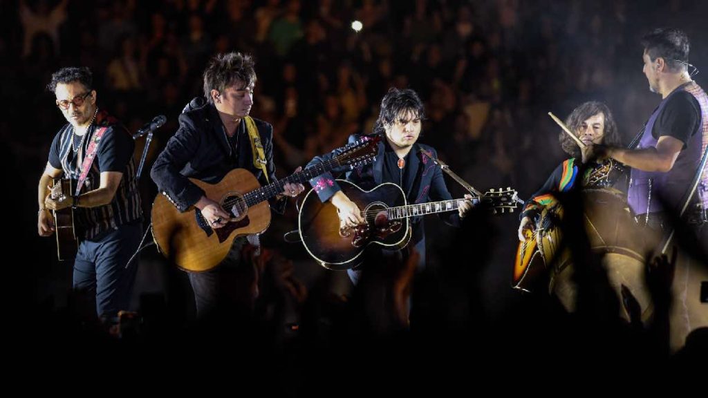 El Inesperado Encuentro Con Los Bunkers En El Transporte Público