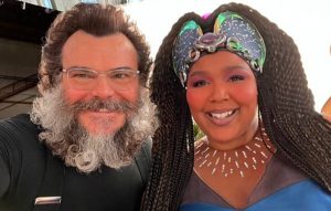 Jack Black And Lizzo On The Set Of The Mandalorian 1392x884