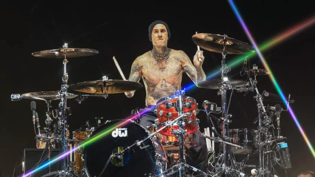 Travis Barker Actualiza Sobre El Nuevo Album De Blink 182