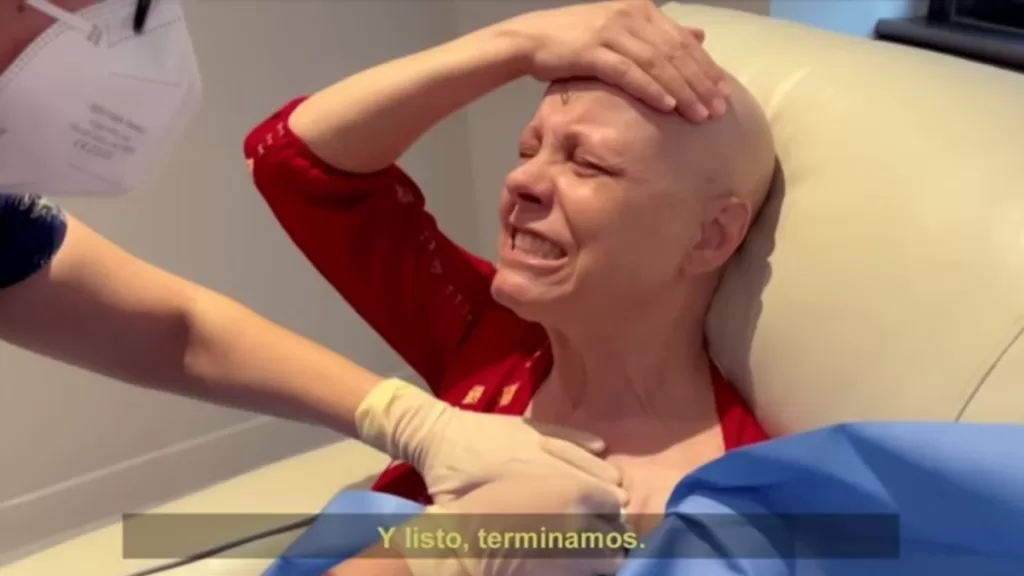 Claudia Conserva, Claudia Conserva cáncer, "Apelan al miedo", Asociación Chilena de Agrupaciones Oncológicas, crítica,