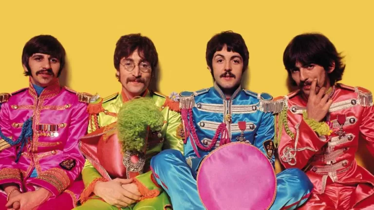Sgt. Peppers Lonely Hearts Club Band The Beatles