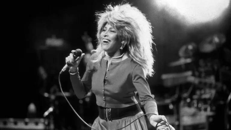 Tina Turner Muere A Los 83 Años