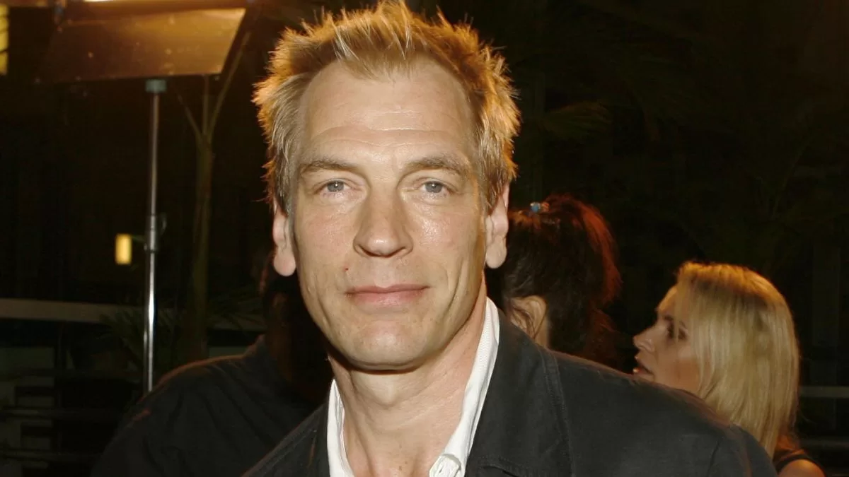 Julian Sands