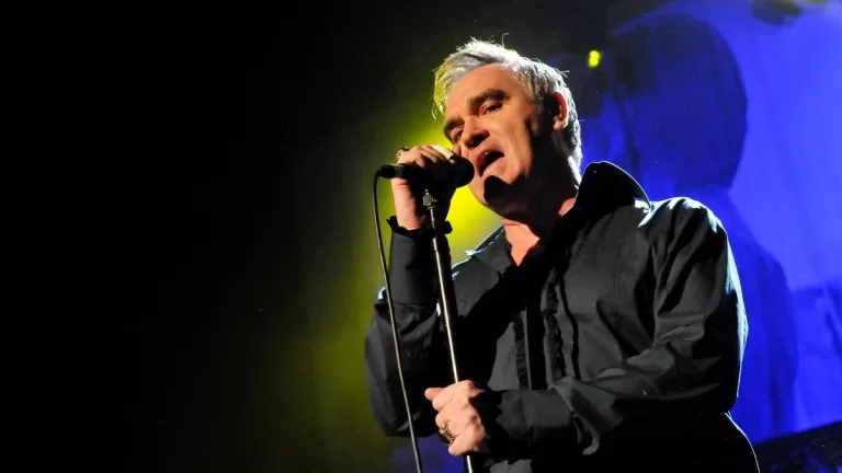 Morrisey lanzó dura crítica contra la industria por muerte de Sinnead O'Connor La elogian ahora solo porque es demasiado tarde