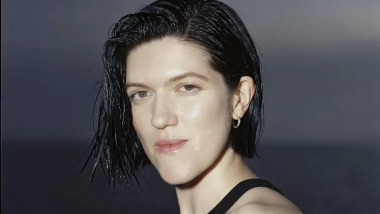 Romy De The Xx Lanza Nuevo Adelanto De Su Proximo Album