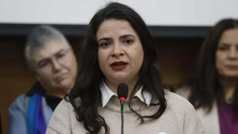 Ministra Orellana Valoró Postura De Evelyn Matthei Frente Al Aborto Mira Como Serán Las Cosas Si Terminamos Marchando juntas