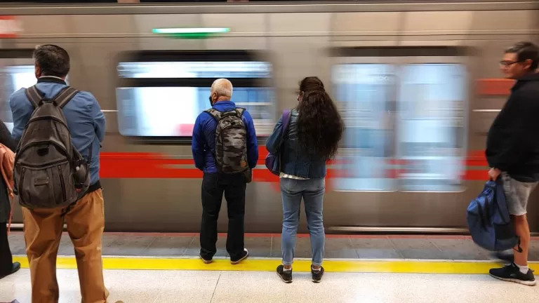 Asi Funcionara El Metro De Santiago En Las Fiestas Patrias