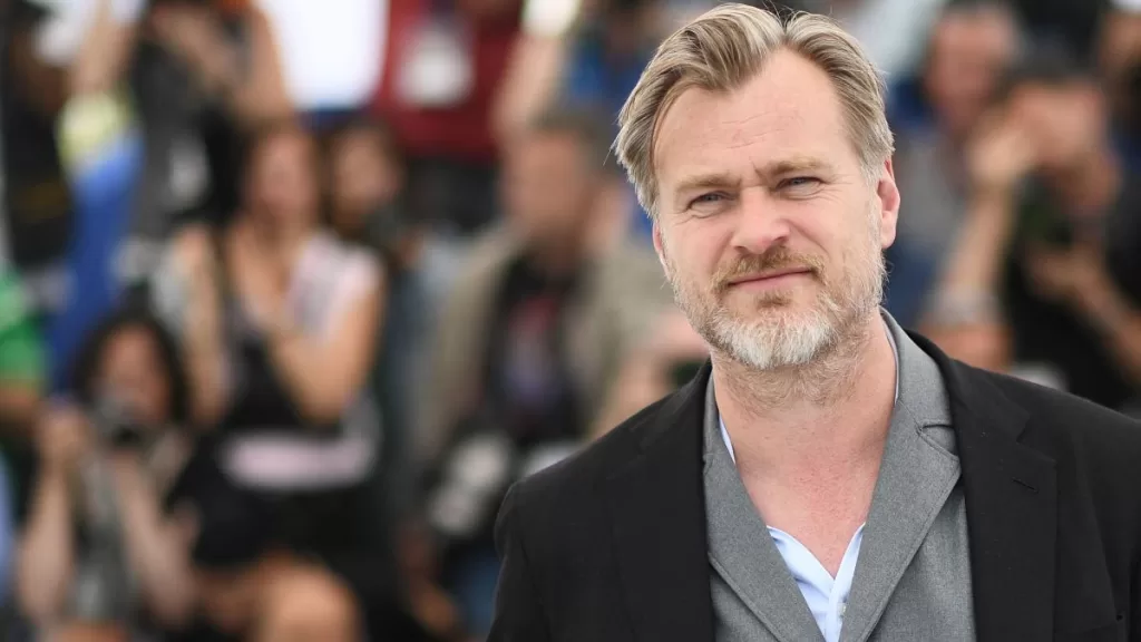 La Proxima Pelicula Que Christopher Nolan Dirigira Sera James BOND