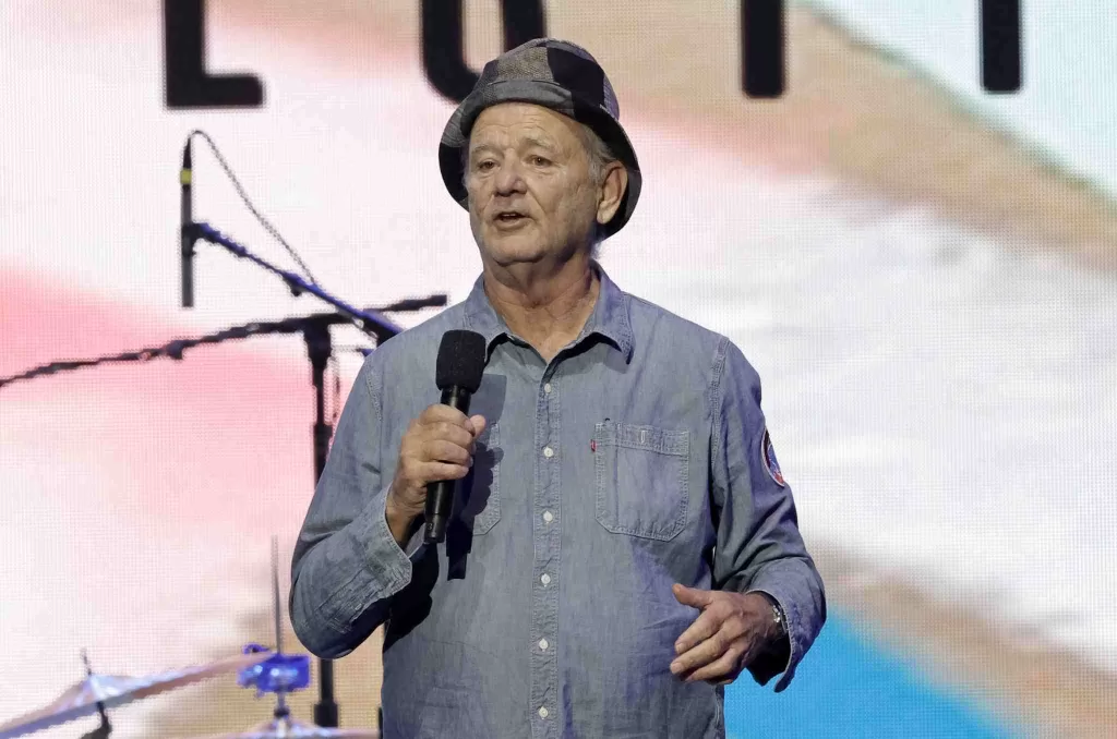 Bill Murray Dando Un Discurso En El Primer Dia Del Crossroads Guitar Festival De Eric Clapton