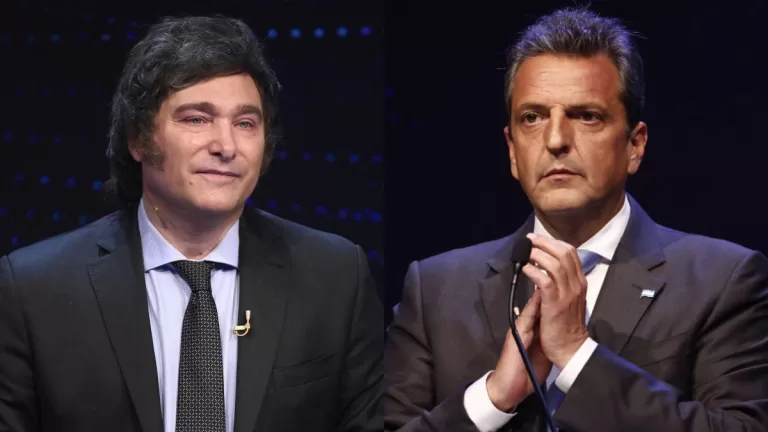 Javier Milei Y Sergio Massa En Debate Presidencial En Argentina