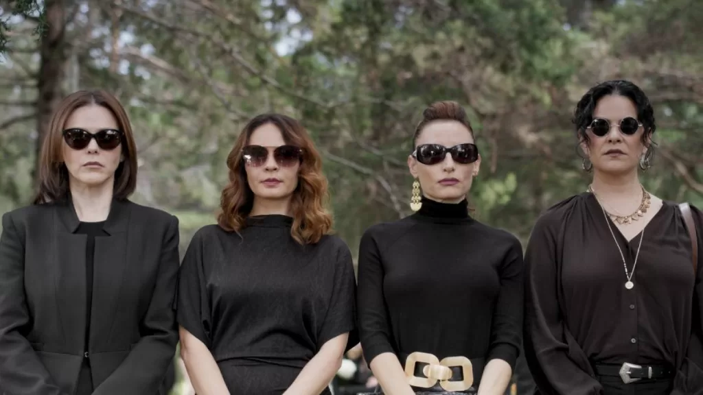 La Serie De Netflix Mexicana Que La Rompe