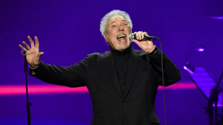 Tom Jones Anuncia Concierto En Chile 2024