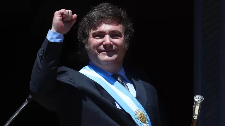 Analista Internacional Por Primeras Medidas De Javier Milei Como Presidente De Argentina_ _La Situación Va A Estar Difícil, Específicamente Durante 2024_