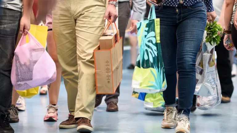 Como Funcionara El Comercio Y Malls Para Navidad