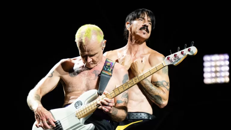 Vocalista De Red Hot Chili Peppers Tendra Una Biopic