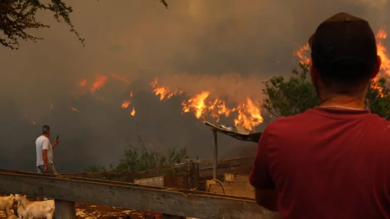 Duelo Nacional En Chile Por Incendios En Valparaido