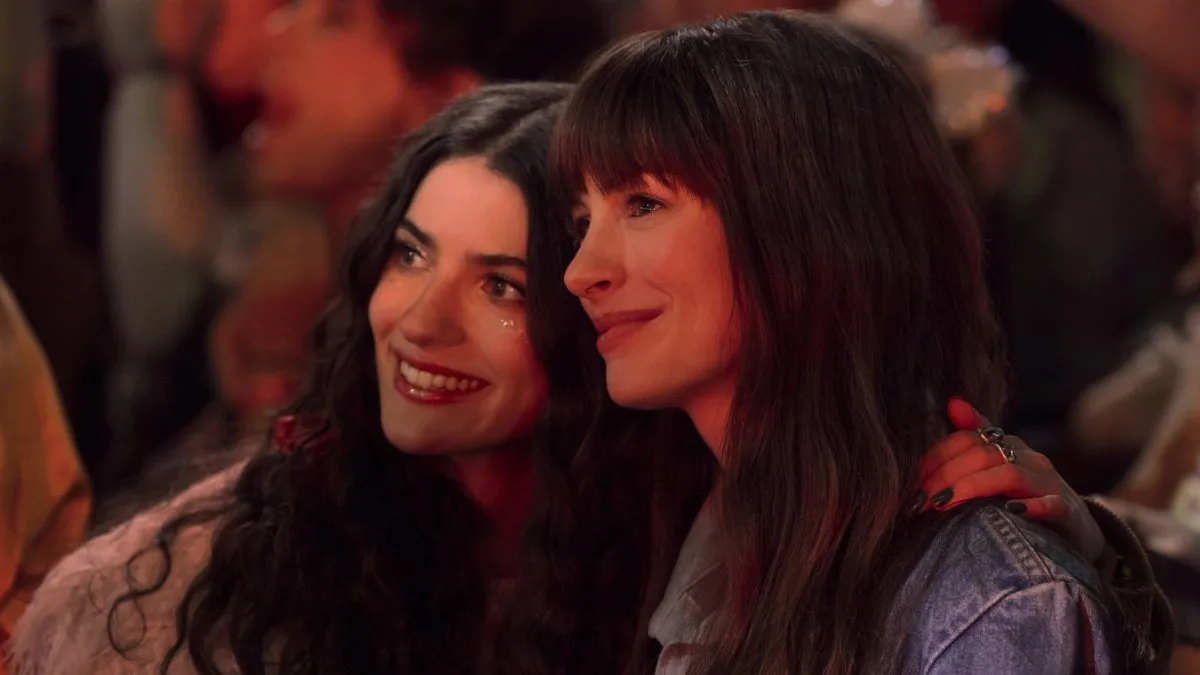 La esperada nueva película de Anne Hathaway con Prime Video ya lanzó su ...