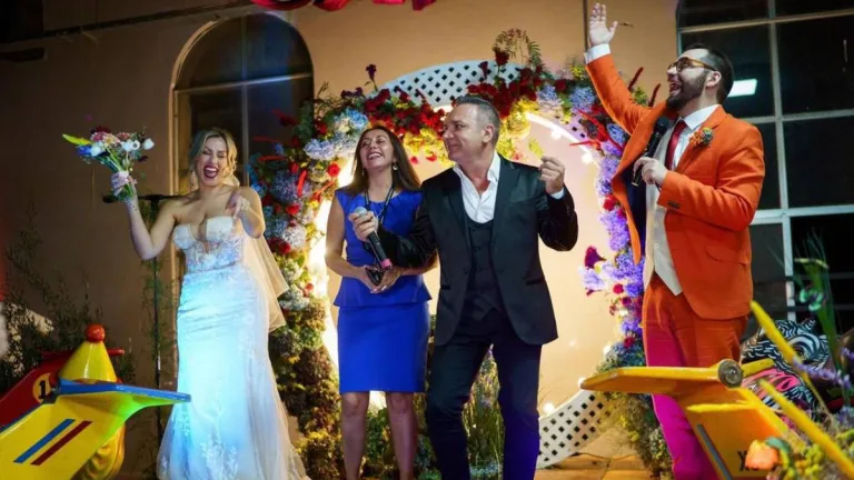 Cuanto Cobro Luis Jara Por Matrimonio De Lady Ganga Y Nicolas Copano