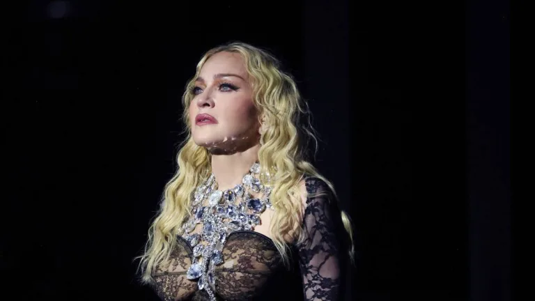Madonna Explota En Criticas Contra Equipo De Produccion