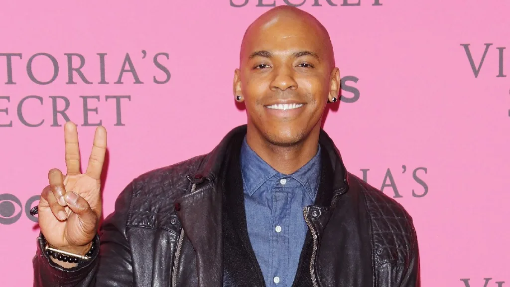 Mehcad Brooks