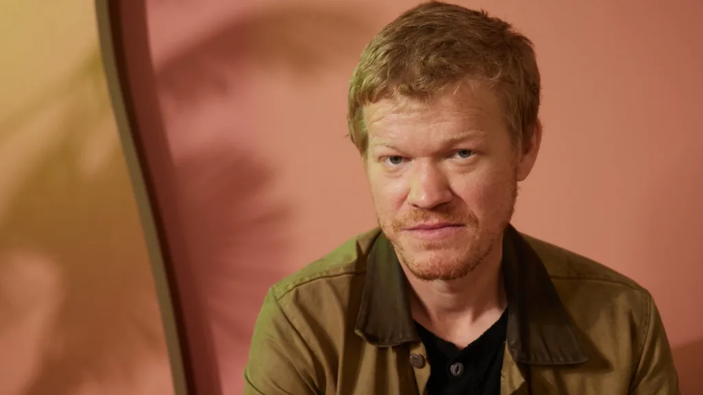 Jesse Plemons Es Confundido Con Matt Damon