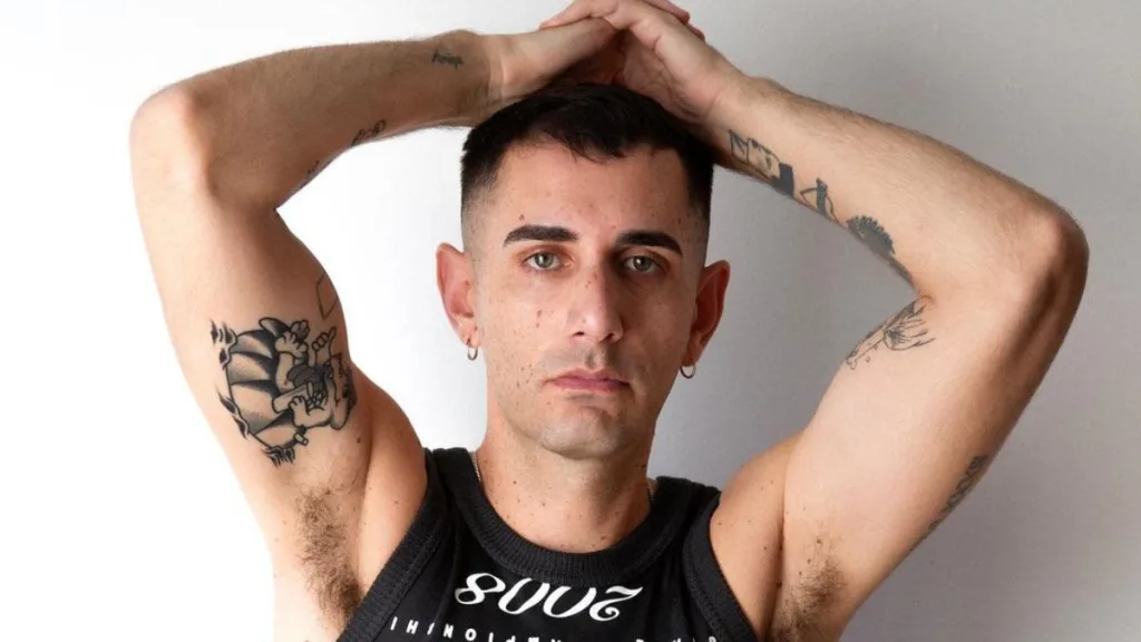 La Reflexion De Alex Anwandter Respecto Al Mes Del Orgullo