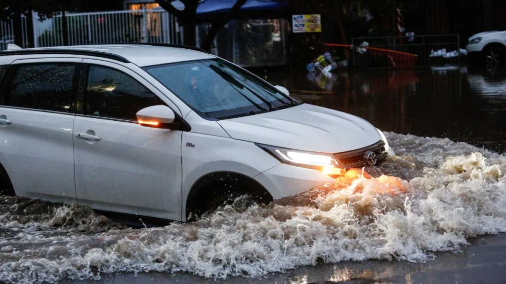 Zona De Catastrofe A Siete Regiones Del Pais