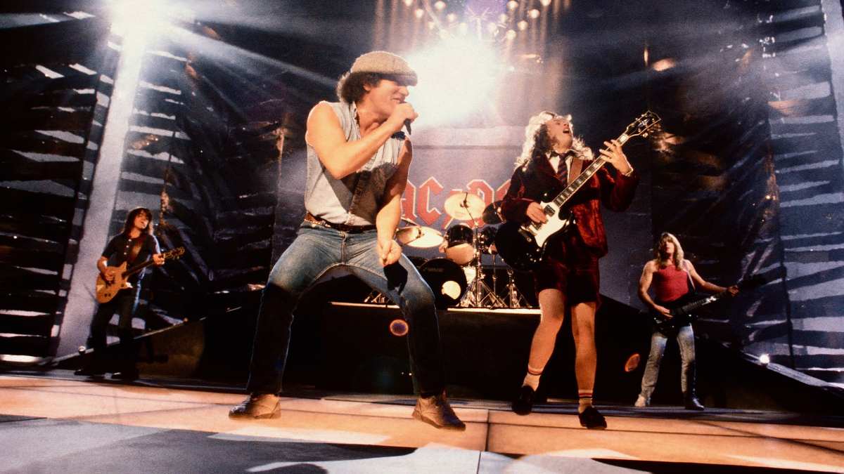 El clásico de AC/DC que alcanzó un nuevo hito en la historia de la ...