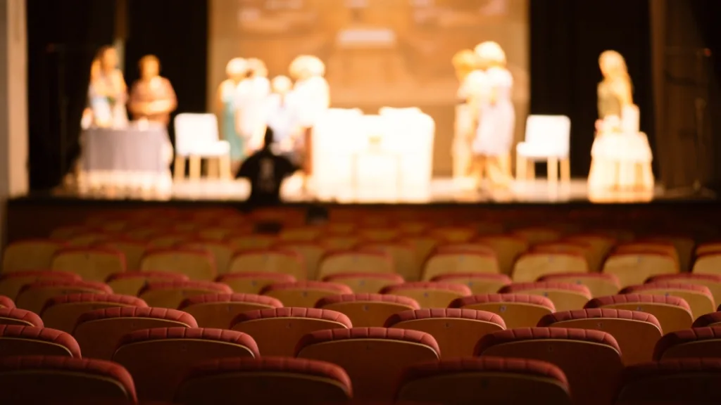 La Mentira En Teatro Zoco