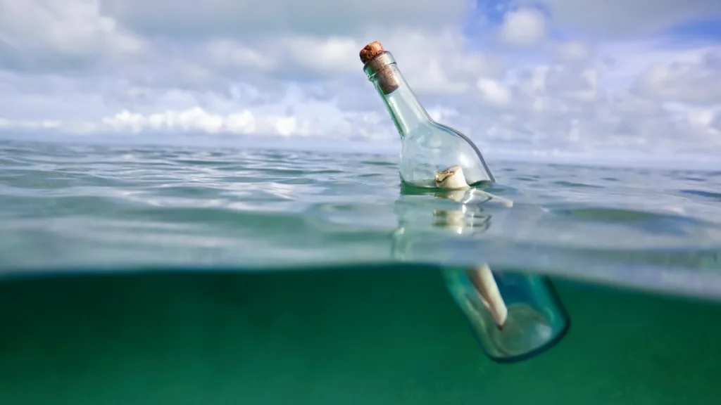 Mensaje Botella En El Mar