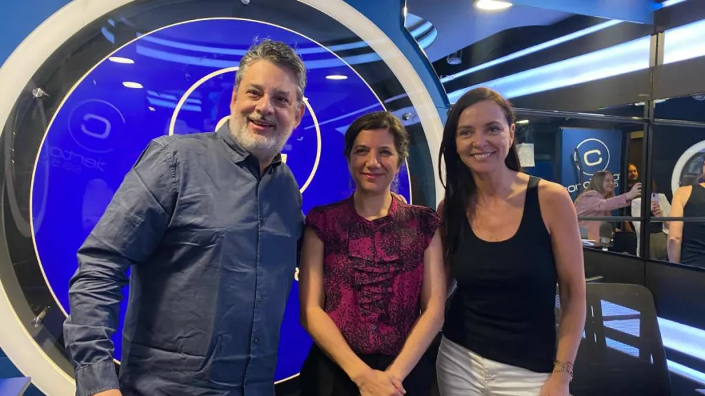 Ministra Aisen Etcheverry