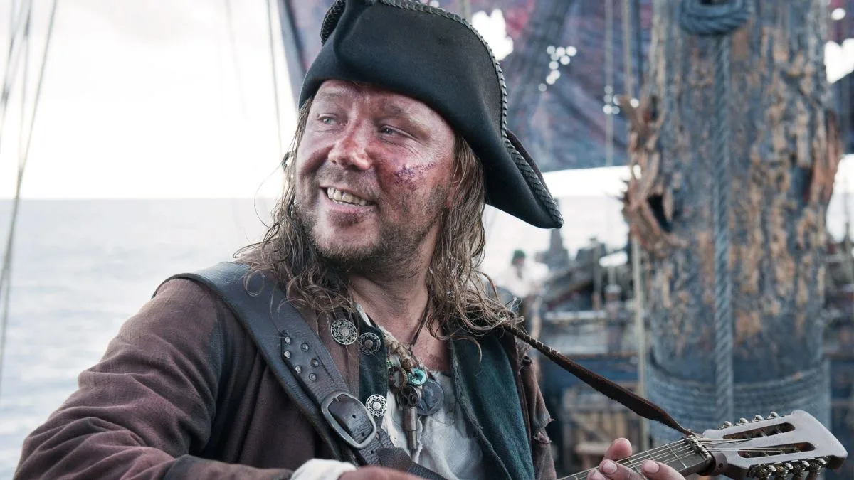 Stephen Graham Pirates
