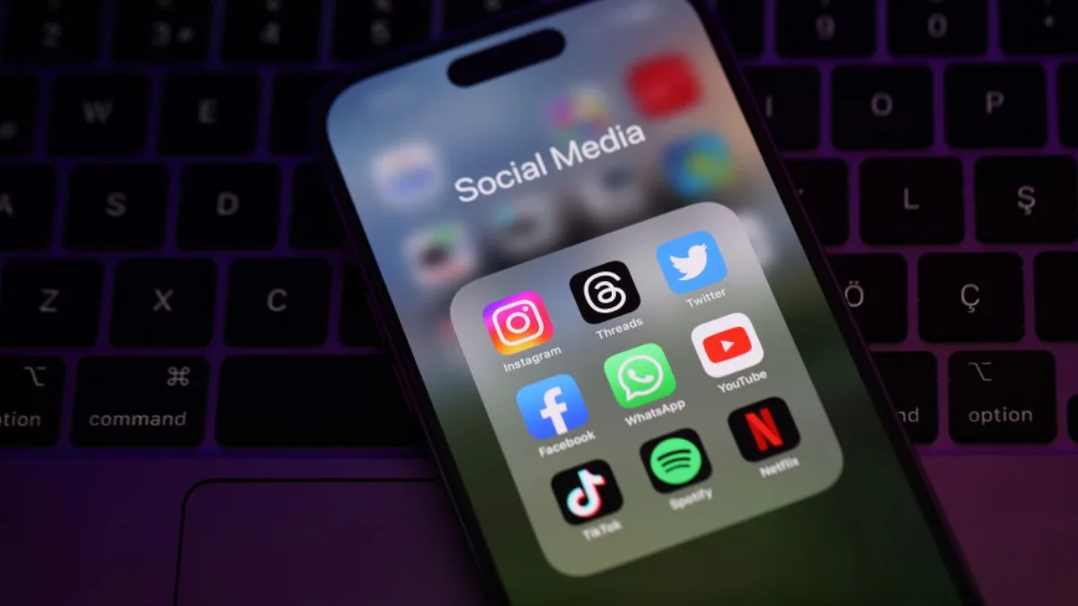 Aplicaciones Movies TikTok YouTube WhatsApp