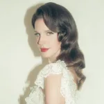 Lana Del Rey Bluebird