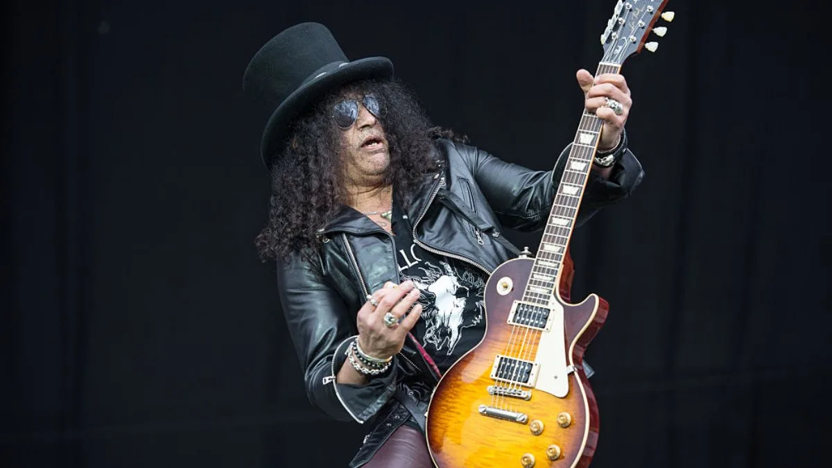 Slash se retira de Twitter/X y explica sus motivos: 