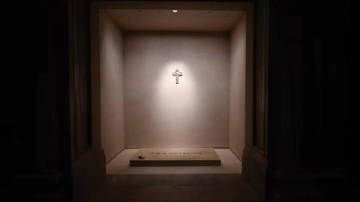 Tumba Papa Francisco 2