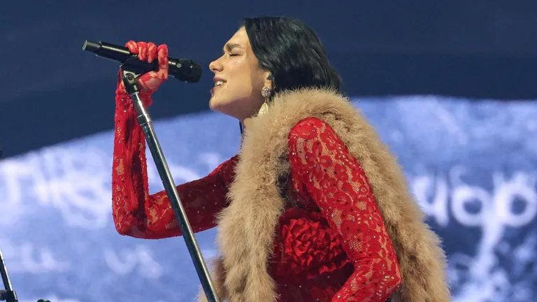Dua Lipa