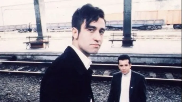 Los Prisioneros