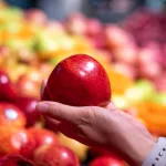 Manzana Con Cascara Piel