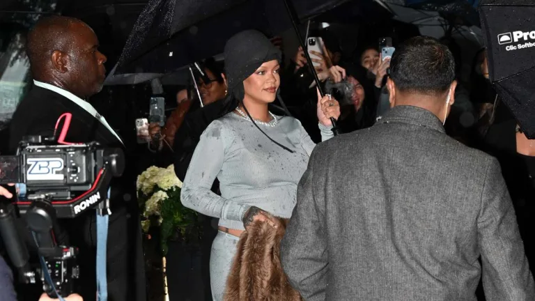 Rihanna 2