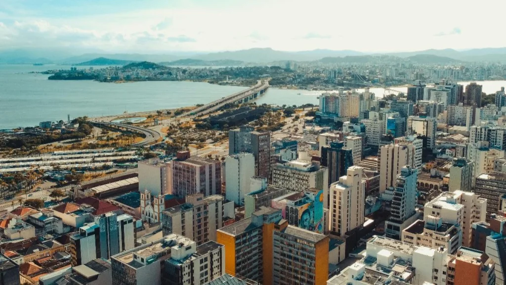 florianopolis-vs-camboriu-elige-tu-paraiso-veraniego-en-brasil