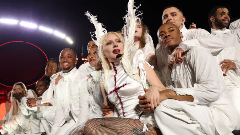 Lady Gaga Bomba
