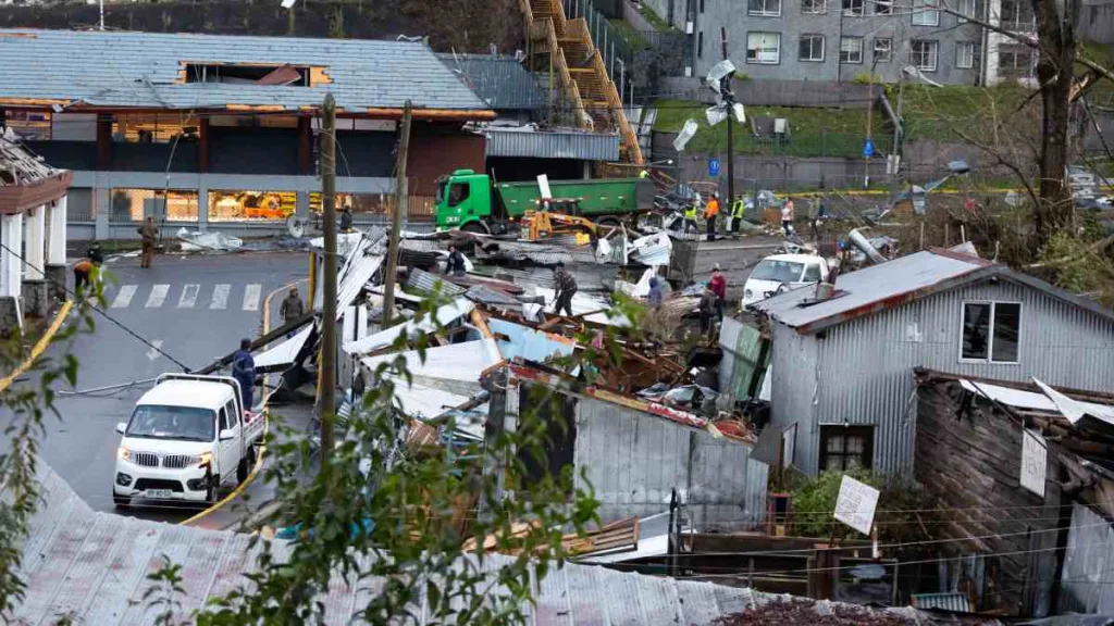 Tornado En Puerto Varas (1)